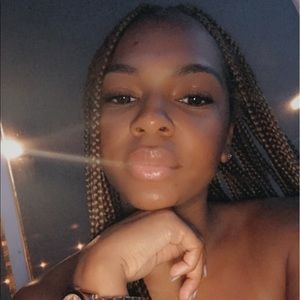 Meet your Posher, Chayna